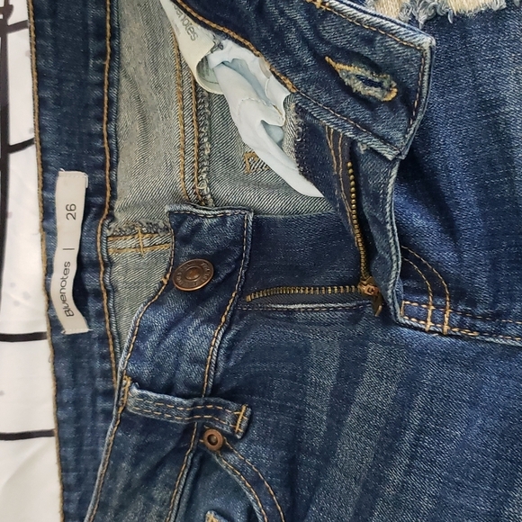 Bluenotes midrise midi shorts - Picture 2 of 5